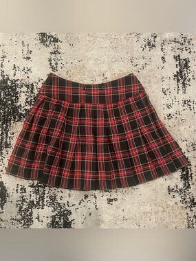Red and Black Tartan Pleated Mini Skirt - Unbranded